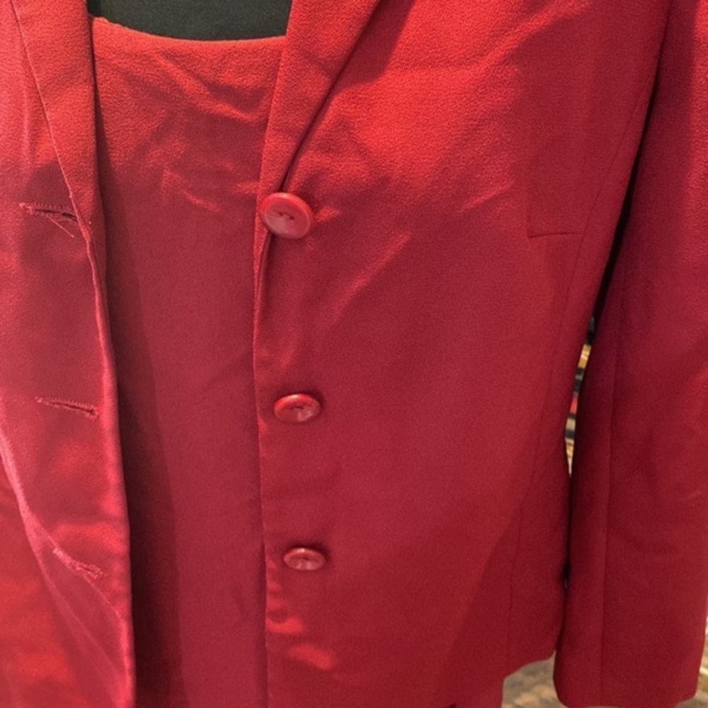 KAREN Scott Two Piece Dress Suit - Picture 4 of 16